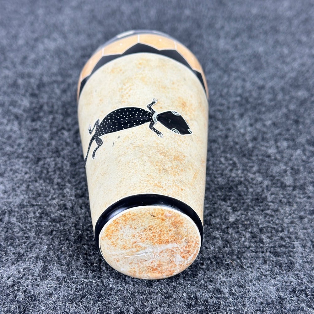 Southwestern Hand Painted Gecko Ceramic Vase Set 2pc Tribal Geometric Pattern - Picture 13 of 14